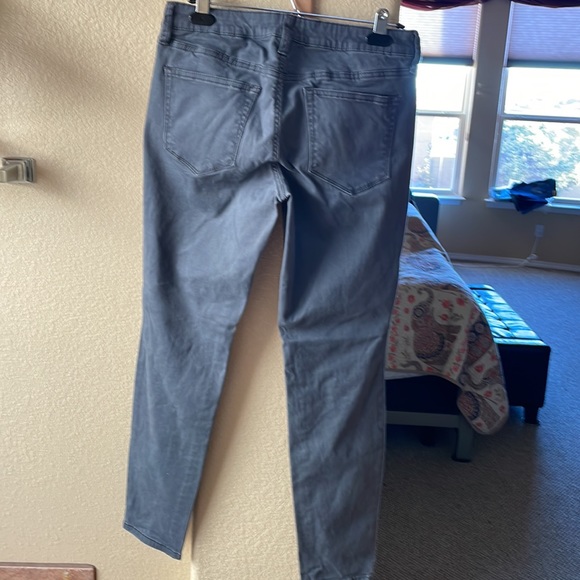 Sonoma Skinny size 8 Charcoal jeans - Picture 3 of 5
